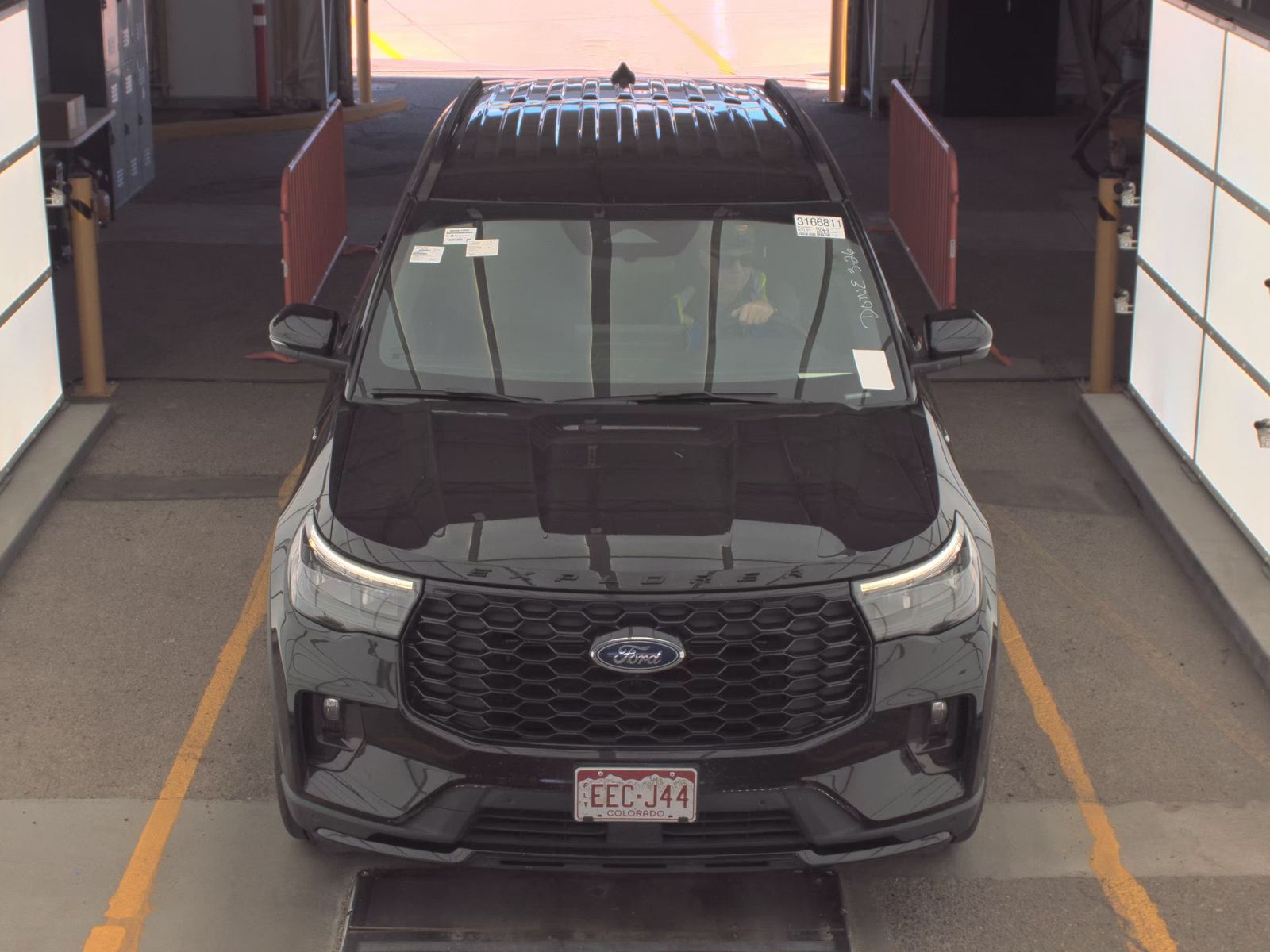 2025 Ford Explorer ST-Line AWD