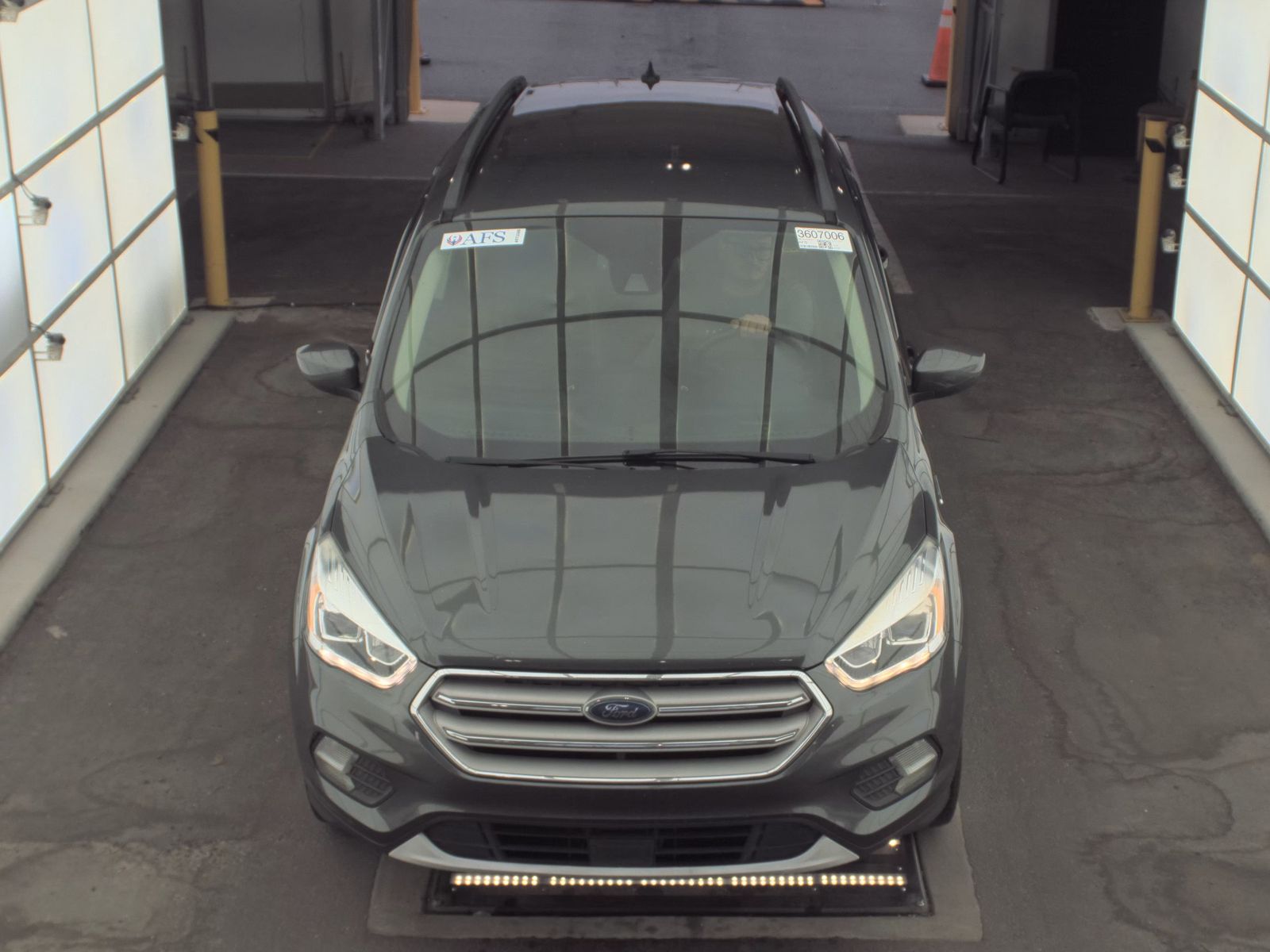 FORD ESCAPE - 3