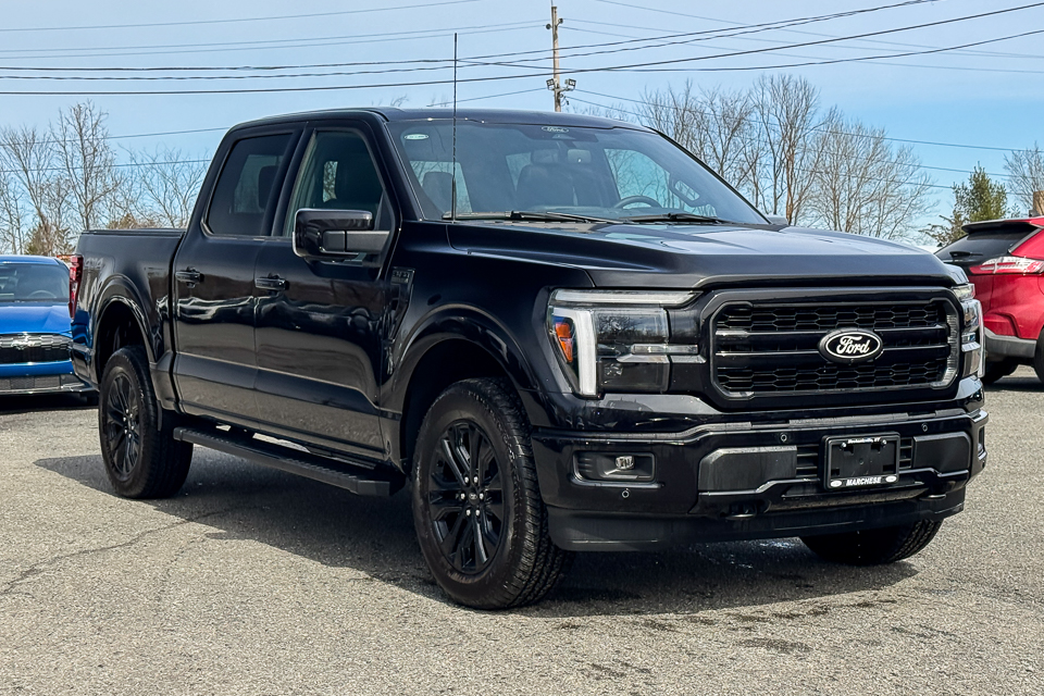 2025 Ford F-150 Lariat AWD
