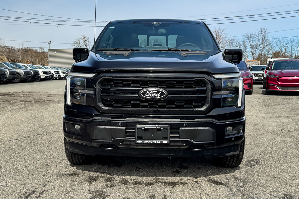 2025 Ford F-150 Lariat AWD