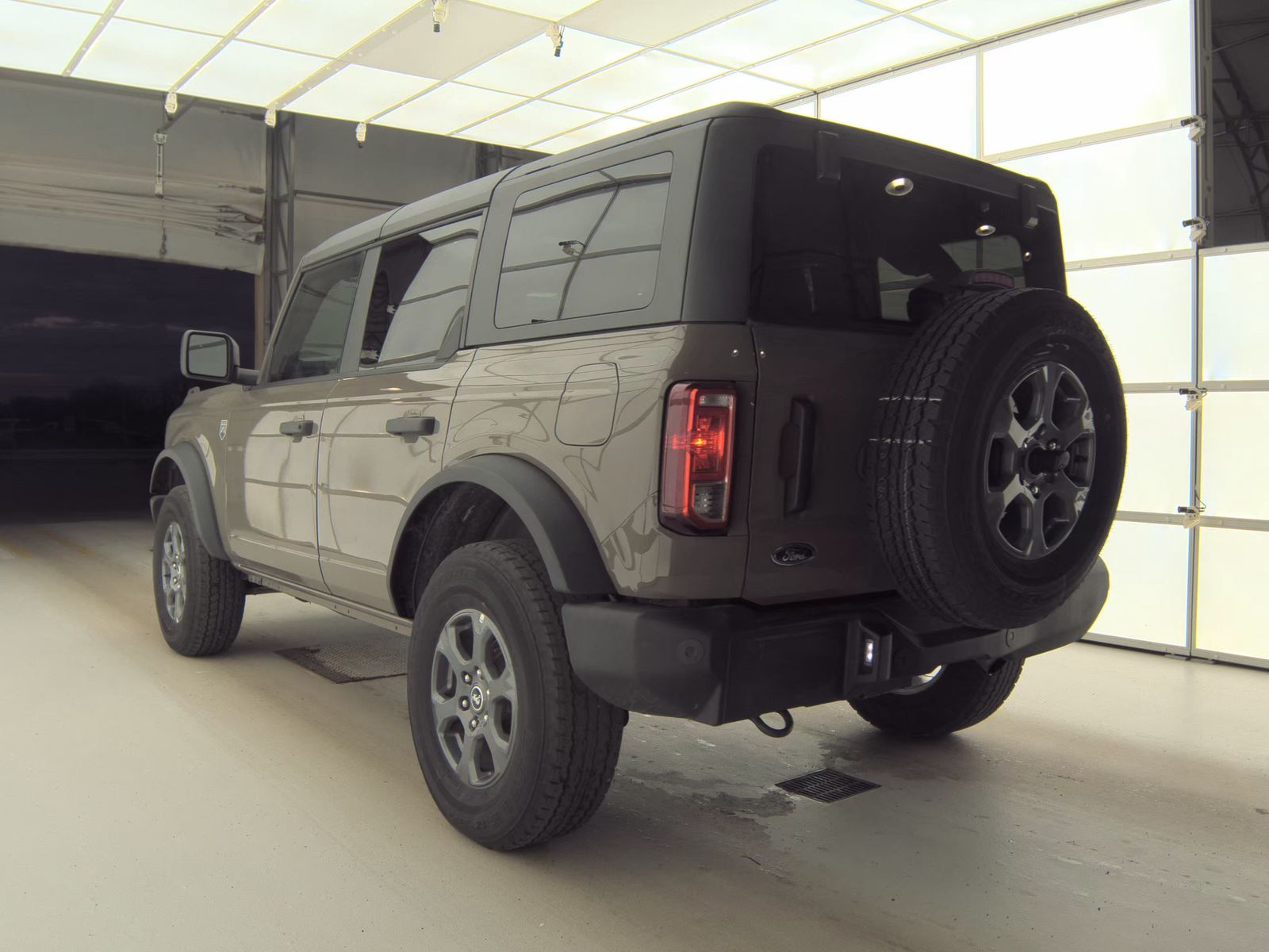 FORD BRONCO - 9