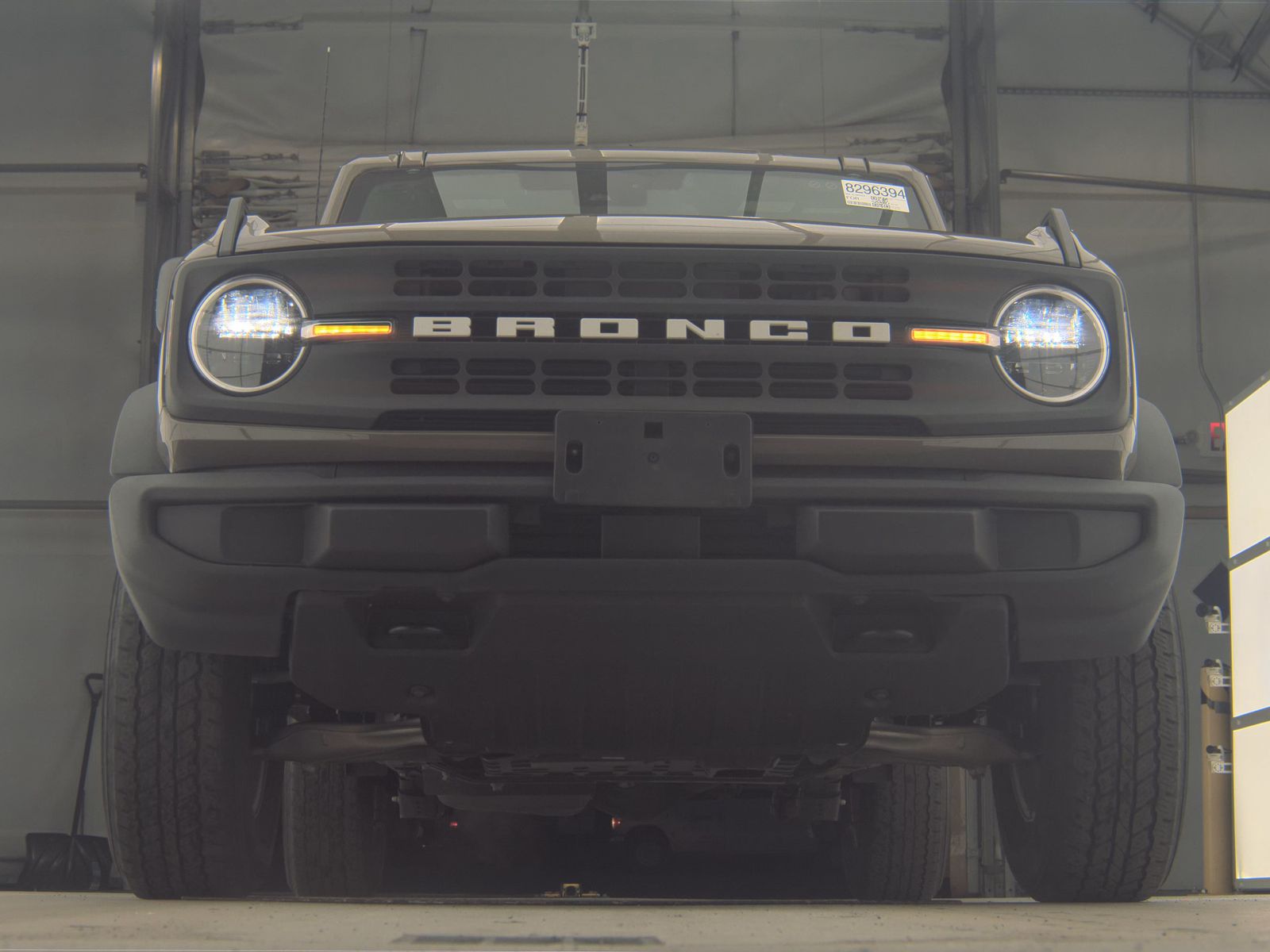 FORD BRONCO - 4