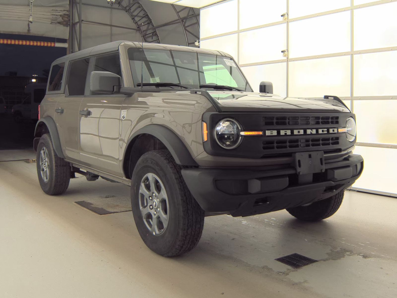 FORD BRONCO - 5