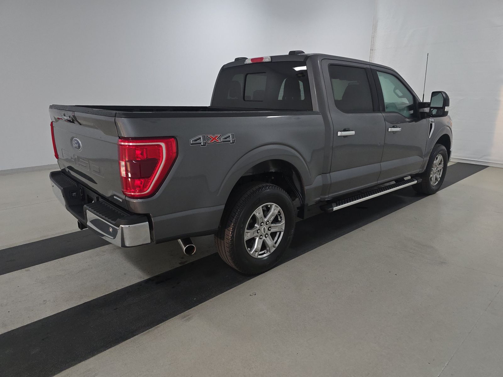 2022 Ford F-150 XLT AWD