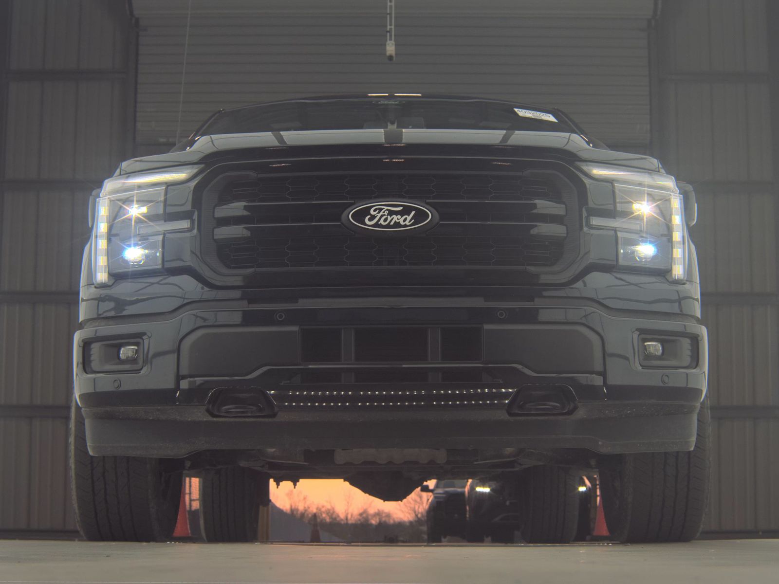 2025 Ford F-150 Hybrid Lariat AWD