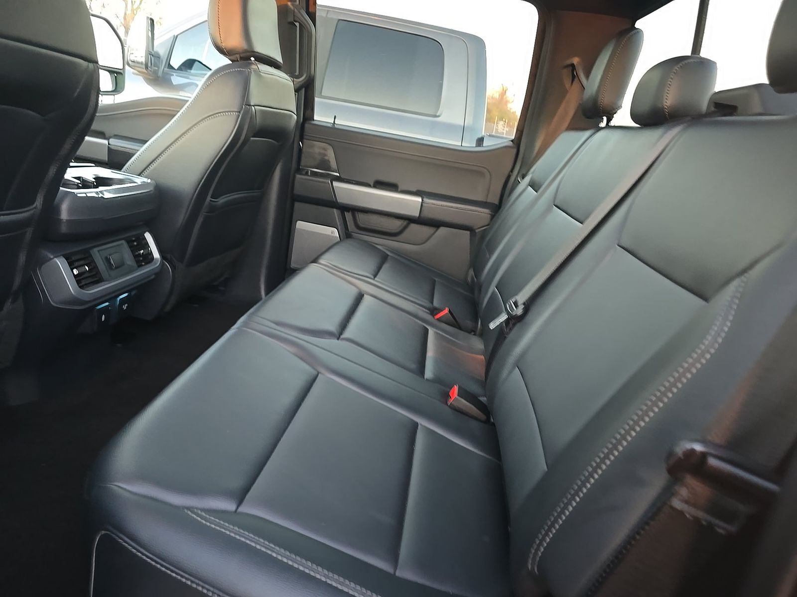 2025 Ford F-150 Hybrid XLT AWD