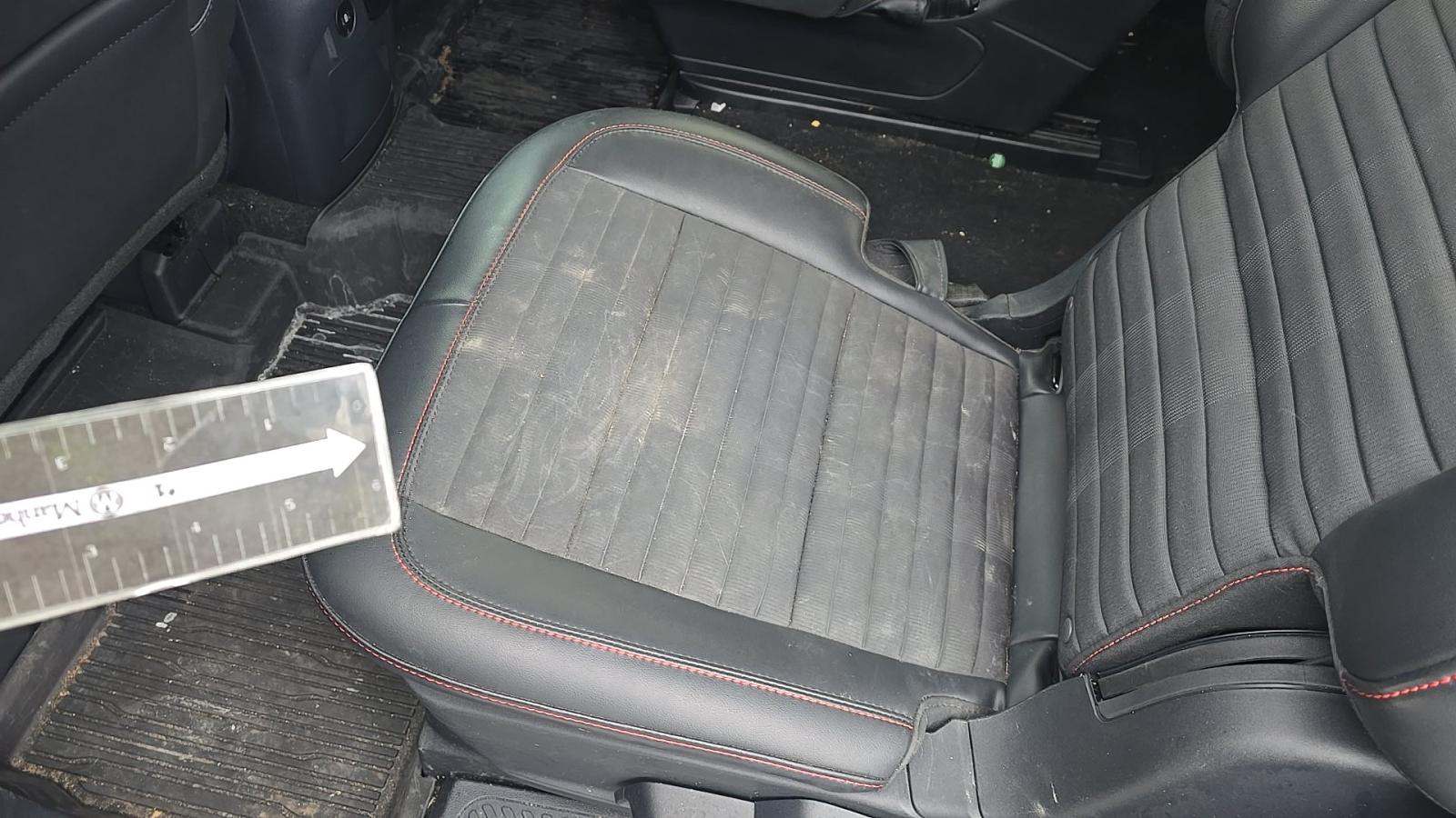 2025 Ford Explorer ST-Line RWD