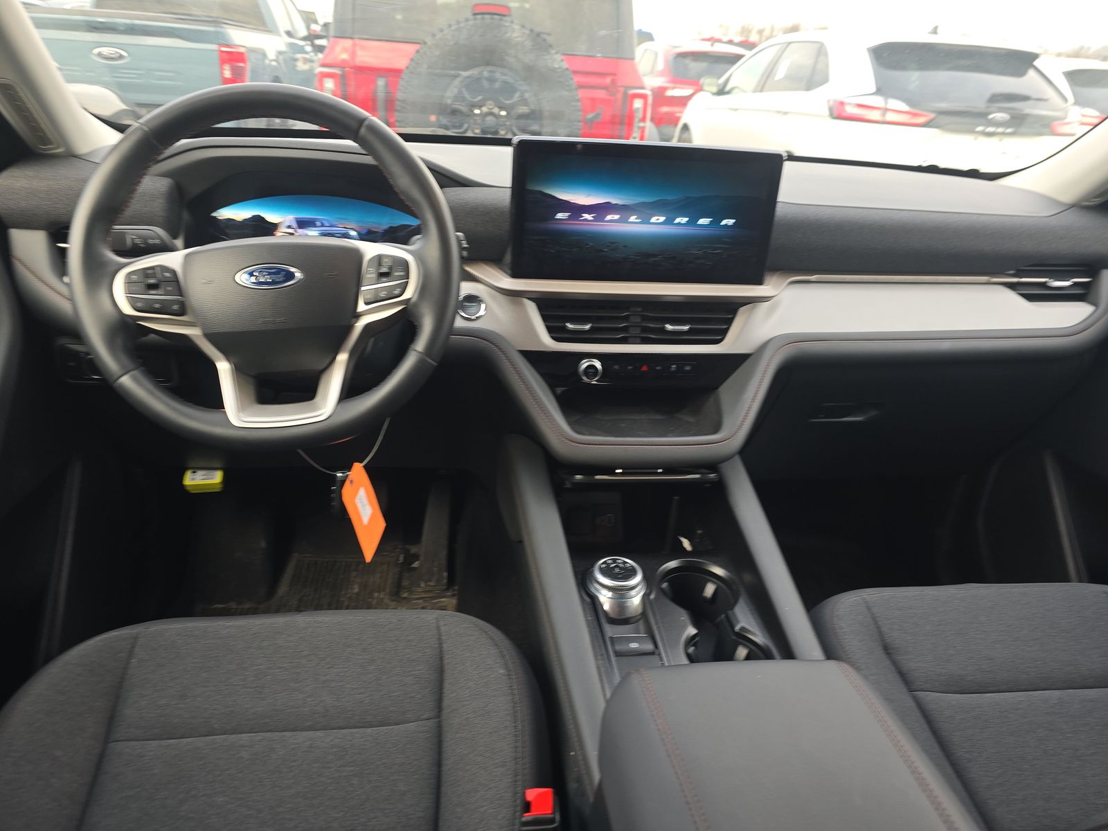 2025 Ford Explorer Active RWD