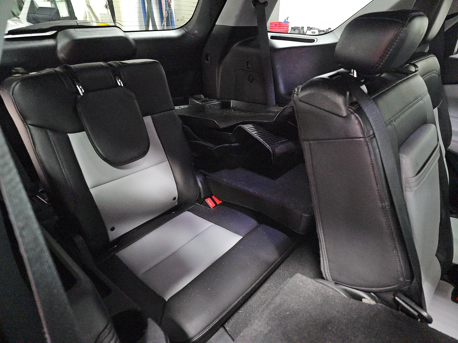 2022 Ford Explorer XLT AWD