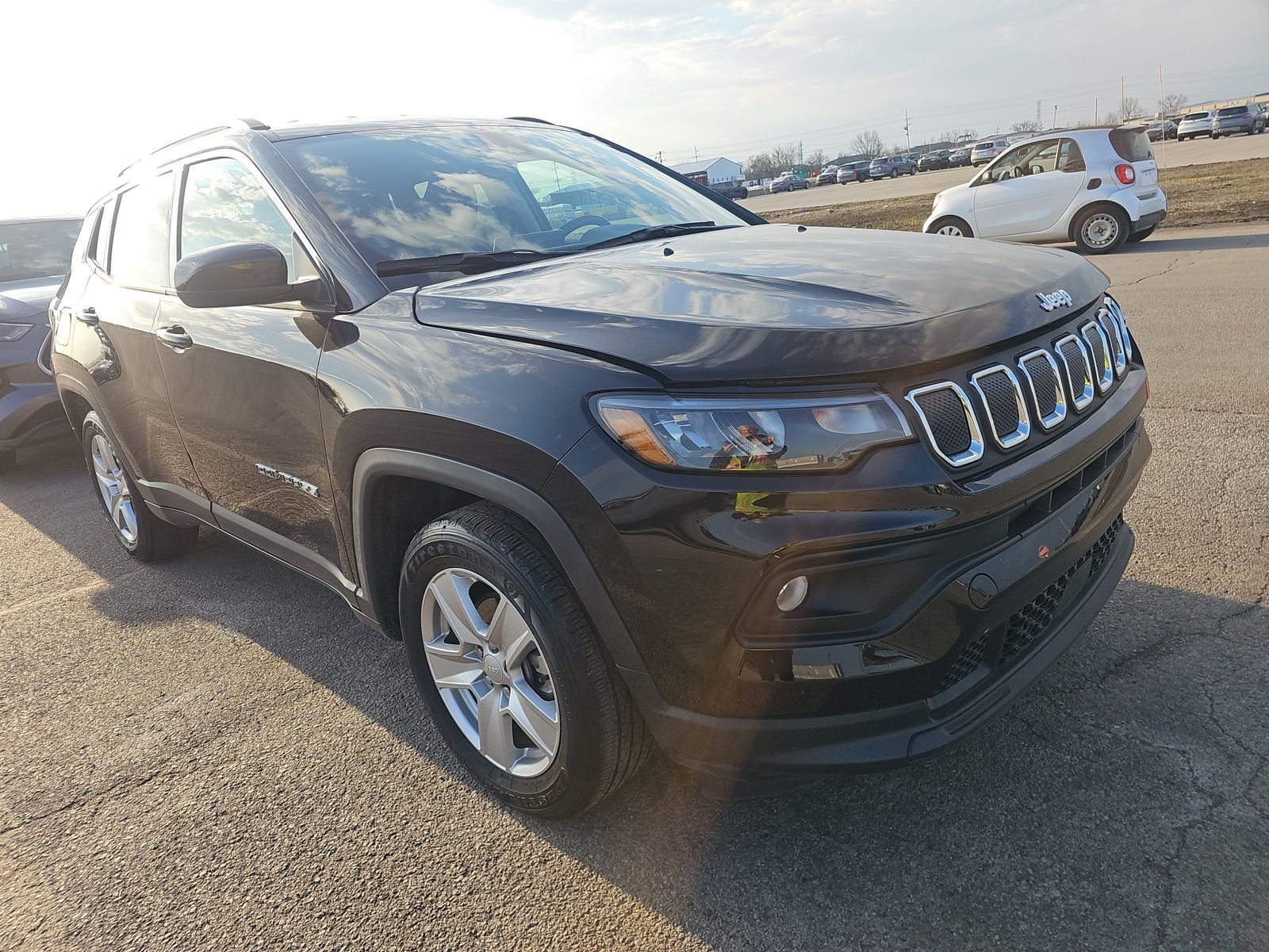JEEP LATITUDE - 4