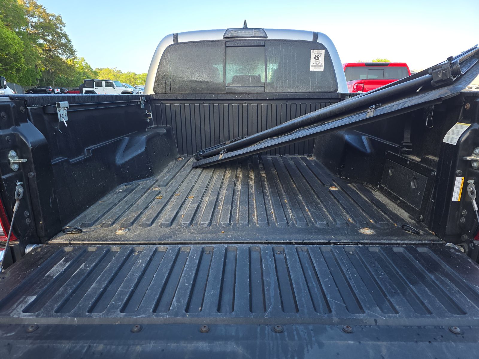 2019 Toyota Tacoma SR5 RWD