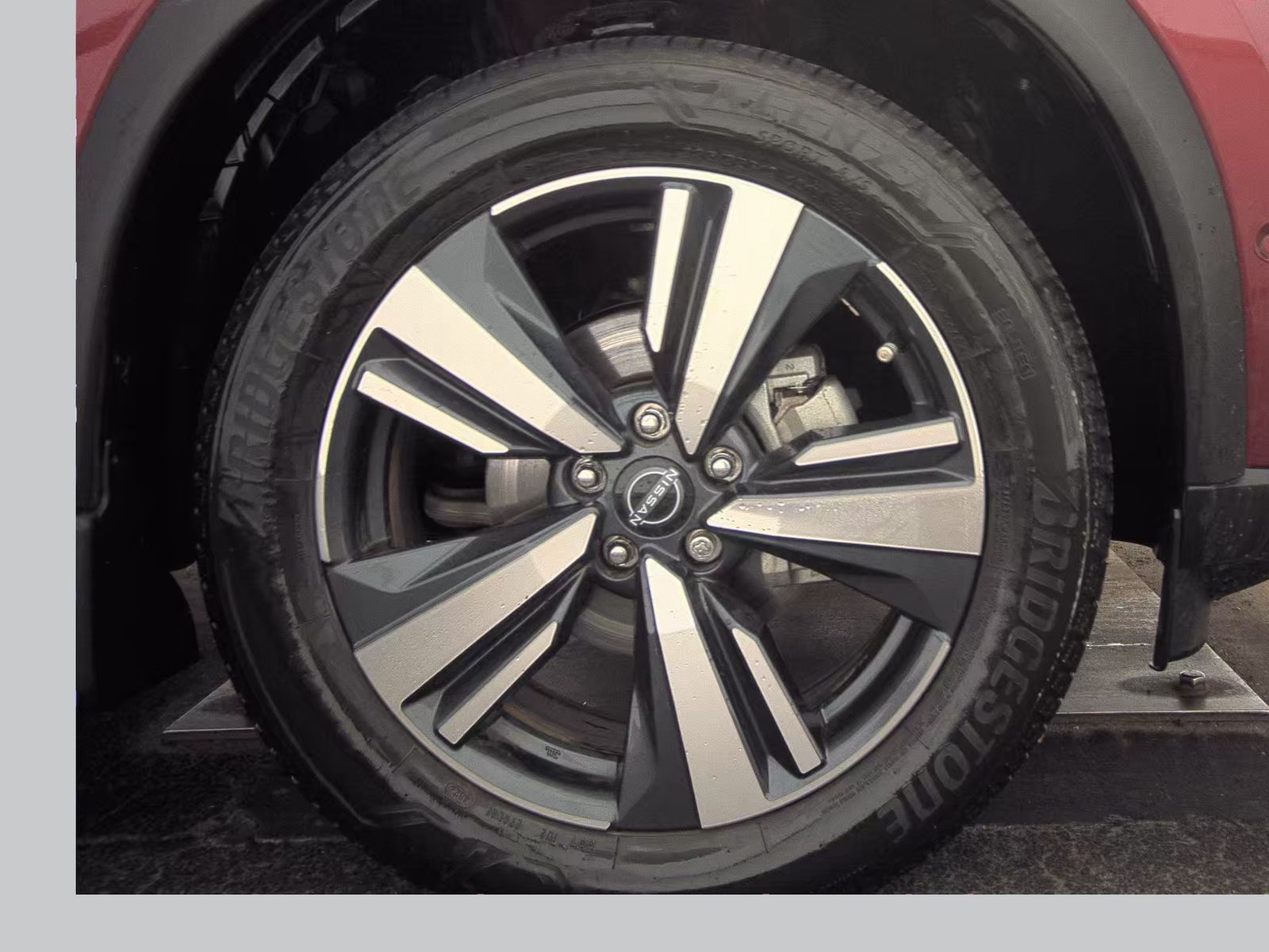 2023 Nissan Rogue SL FWD