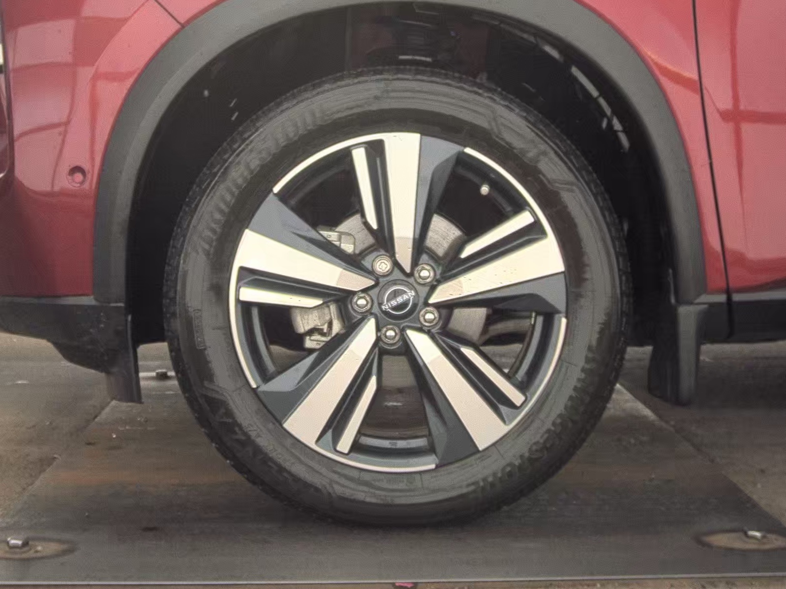 2023 Nissan Rogue SL FWD