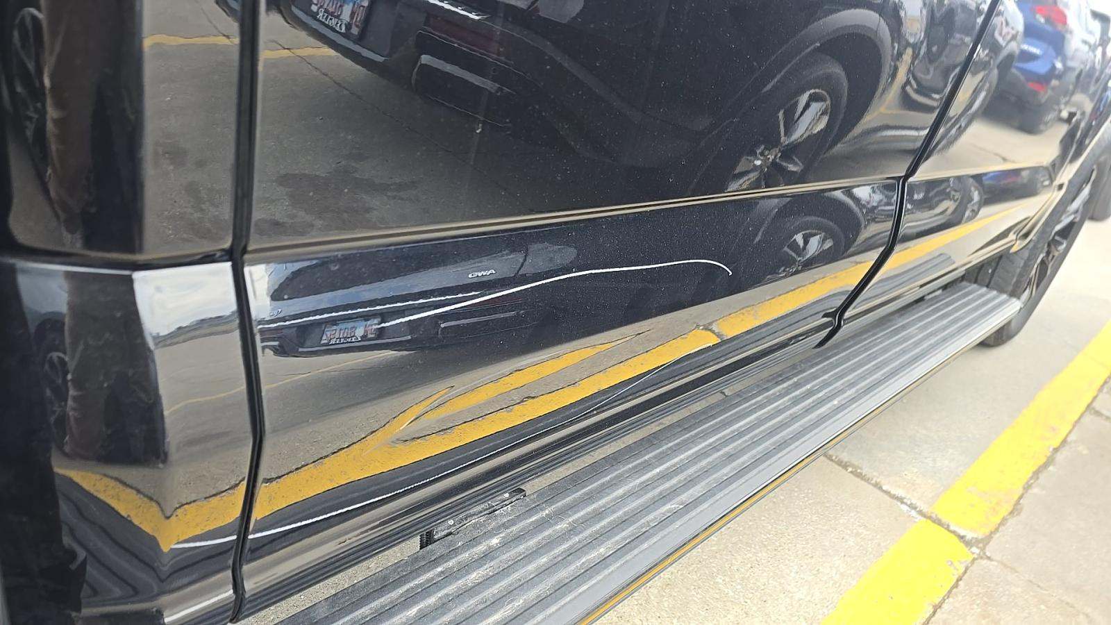 2023 Ford F-150 Platinum AWD