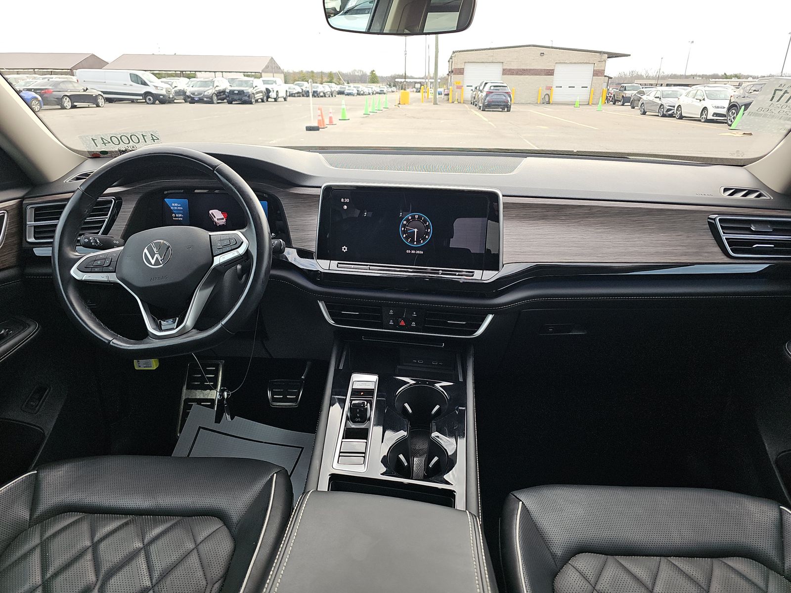 2024 Volkswagen Atlas 2.0T SEL Premium R-Line AWD