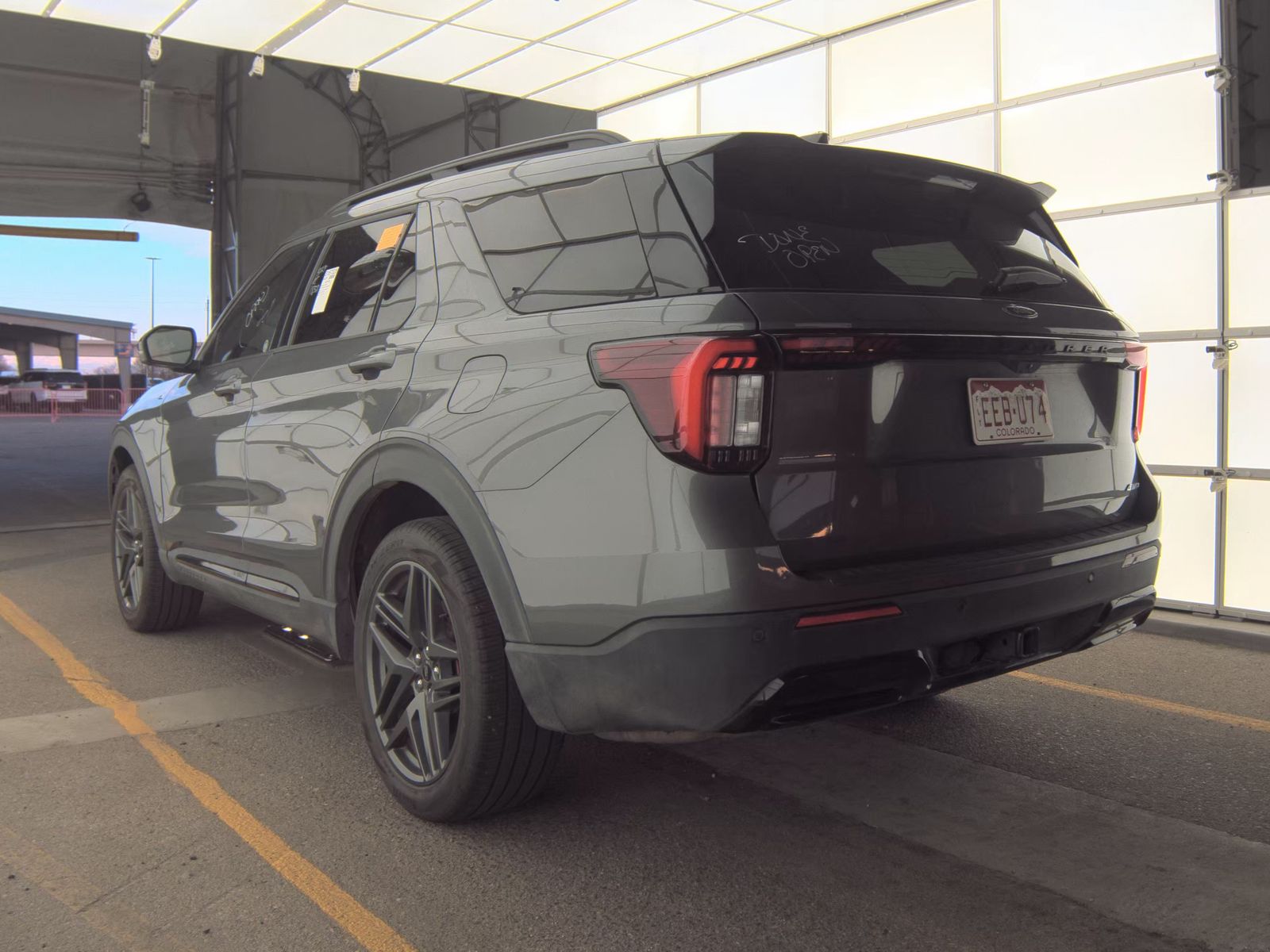 2025 Ford Explorer ST-Line AWD