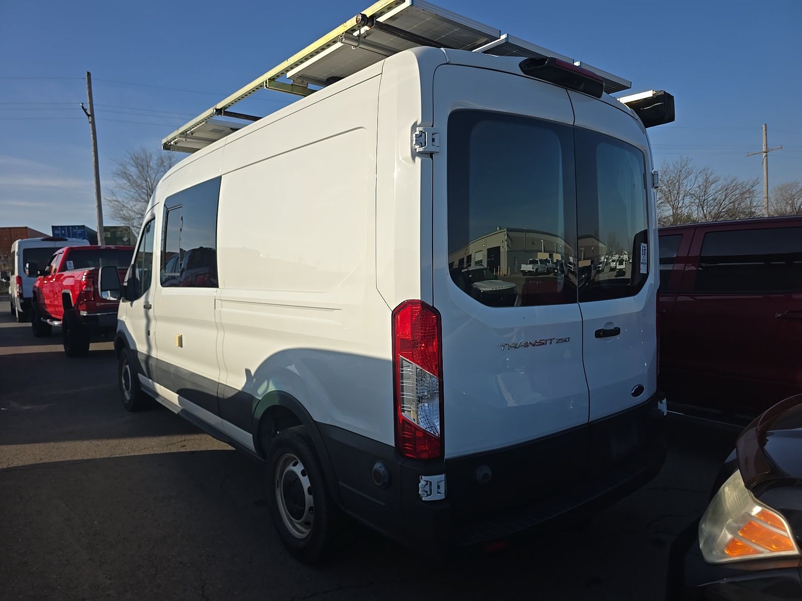 FORD TRANSIT 250 - 7