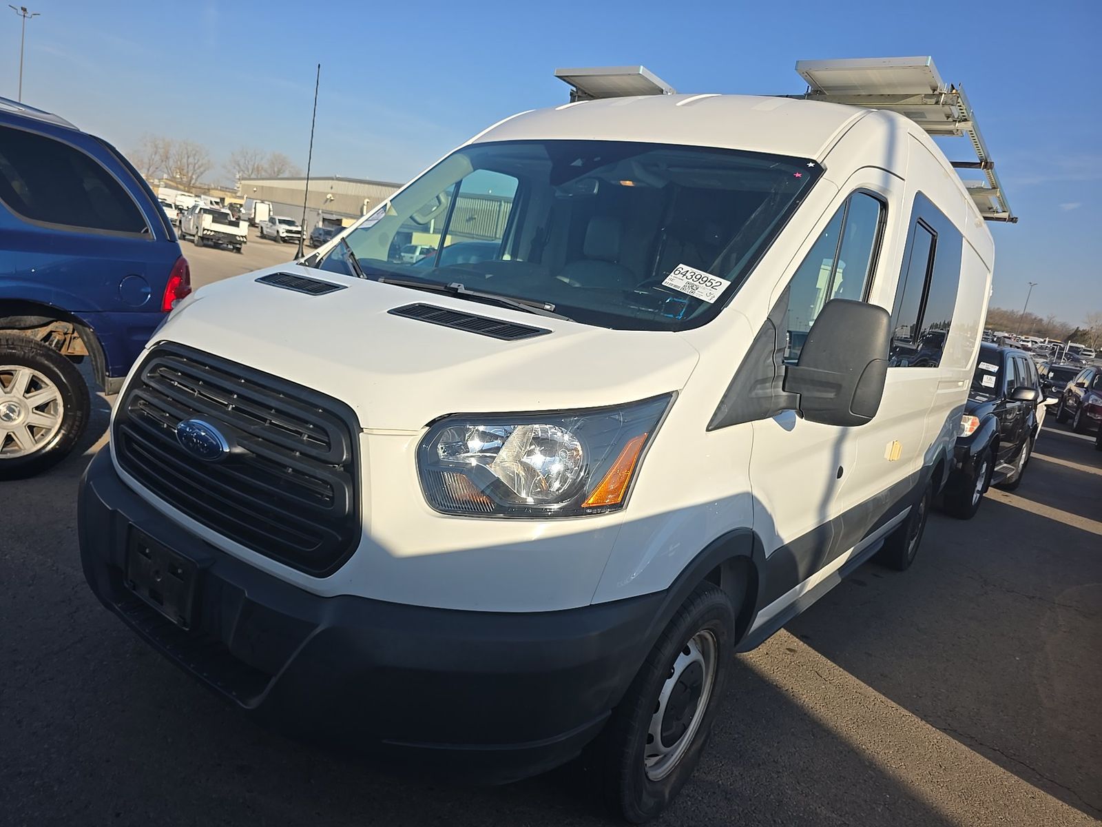 FORD TRANSIT 250 - 1