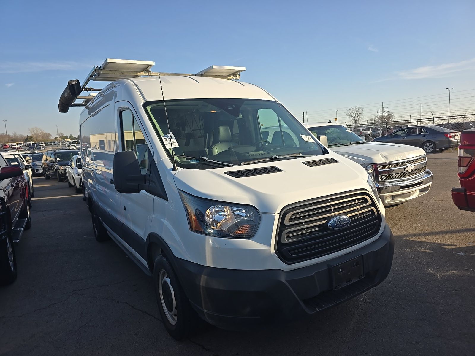 FORD TRANSIT 250 - 4