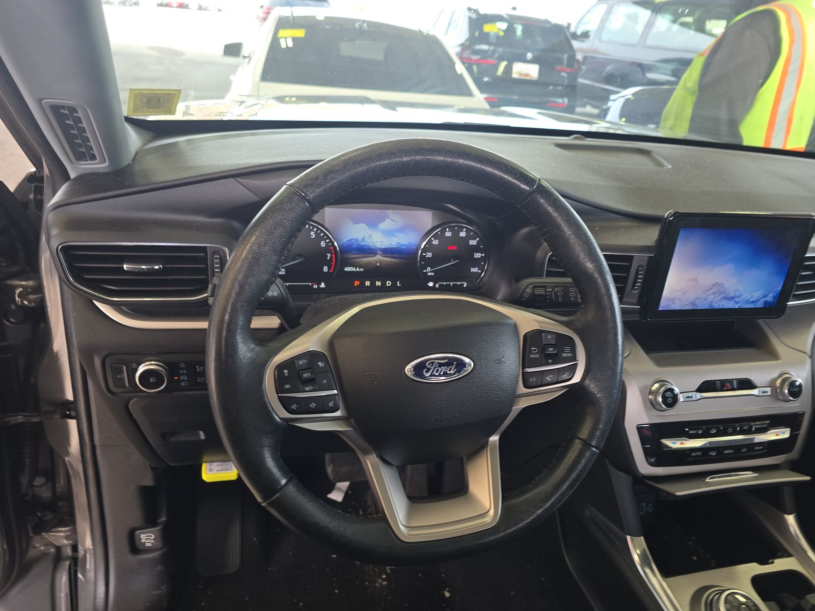 2022 Ford Explorer XLT AWD