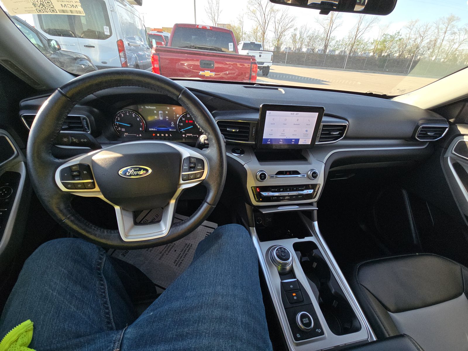 2023 Ford Explorer XLT AWD