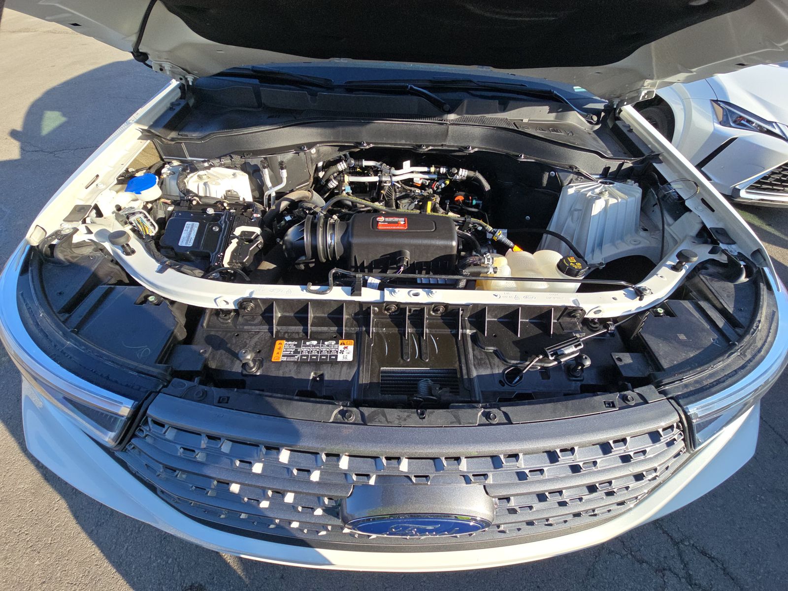 2023 Ford Explorer XLT AWD