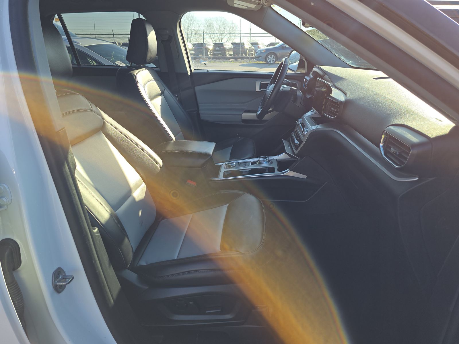 2023 Ford Explorer XLT AWD