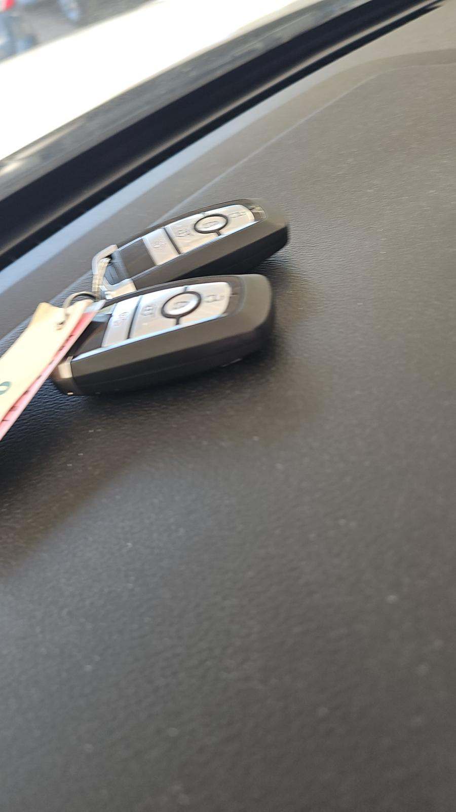 2025 Ford Explorer Active AWD