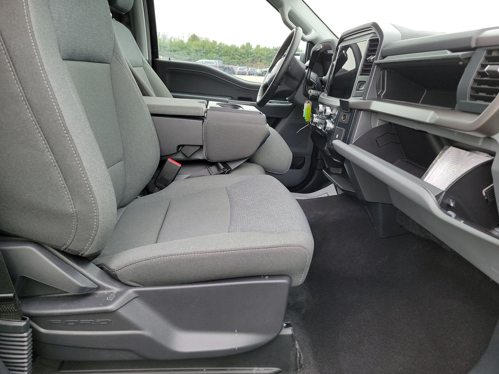 2025 Ford F-150 XLT AWD