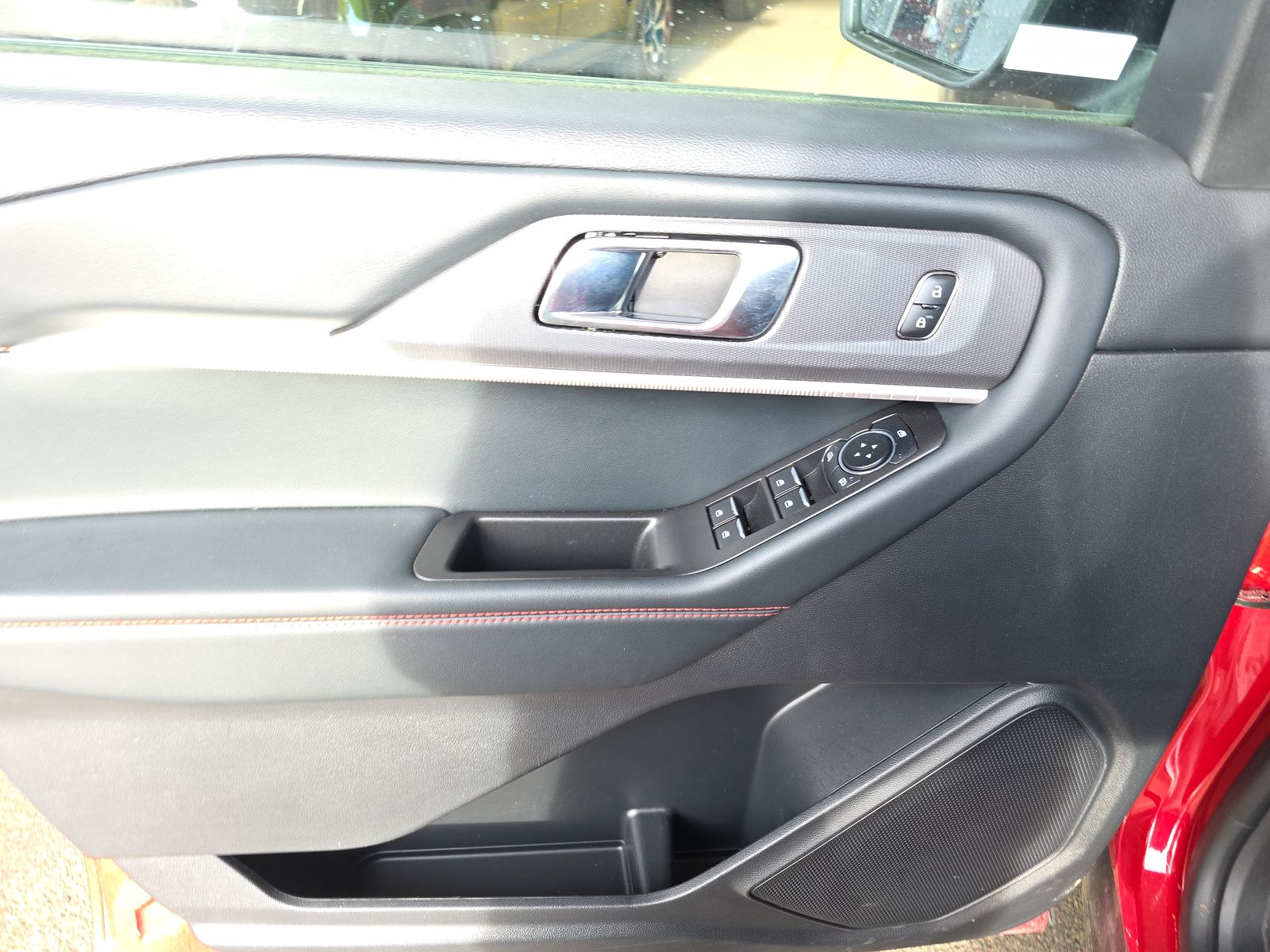 2025 Ford Explorer ST-Line AWD