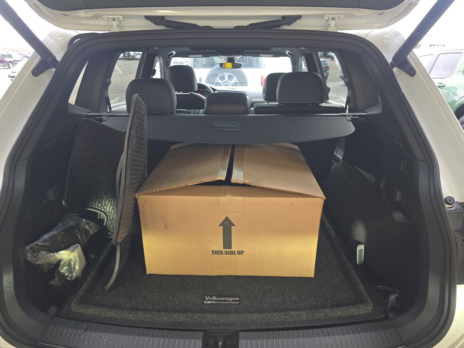 2024 Volkswagen Tiguan 2.0T SE R-Line Black AWD