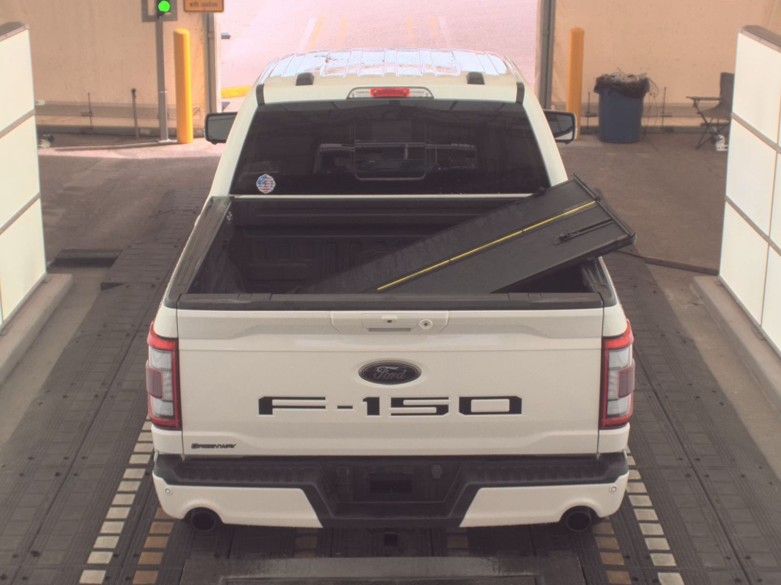 2023 Ford F-150 Hybrid Lariat AWD