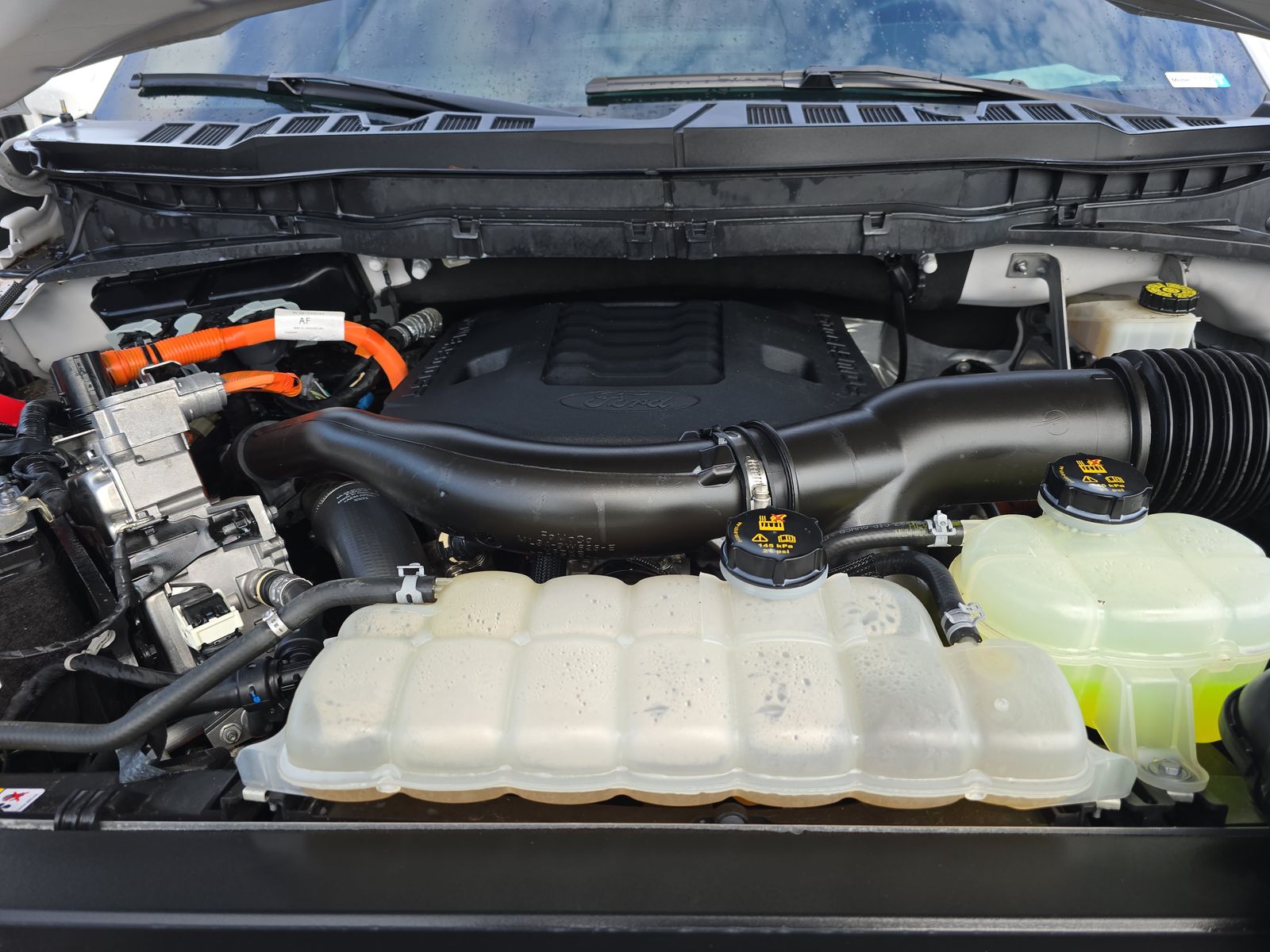 2023 Ford F-150 Hybrid Lariat AWD