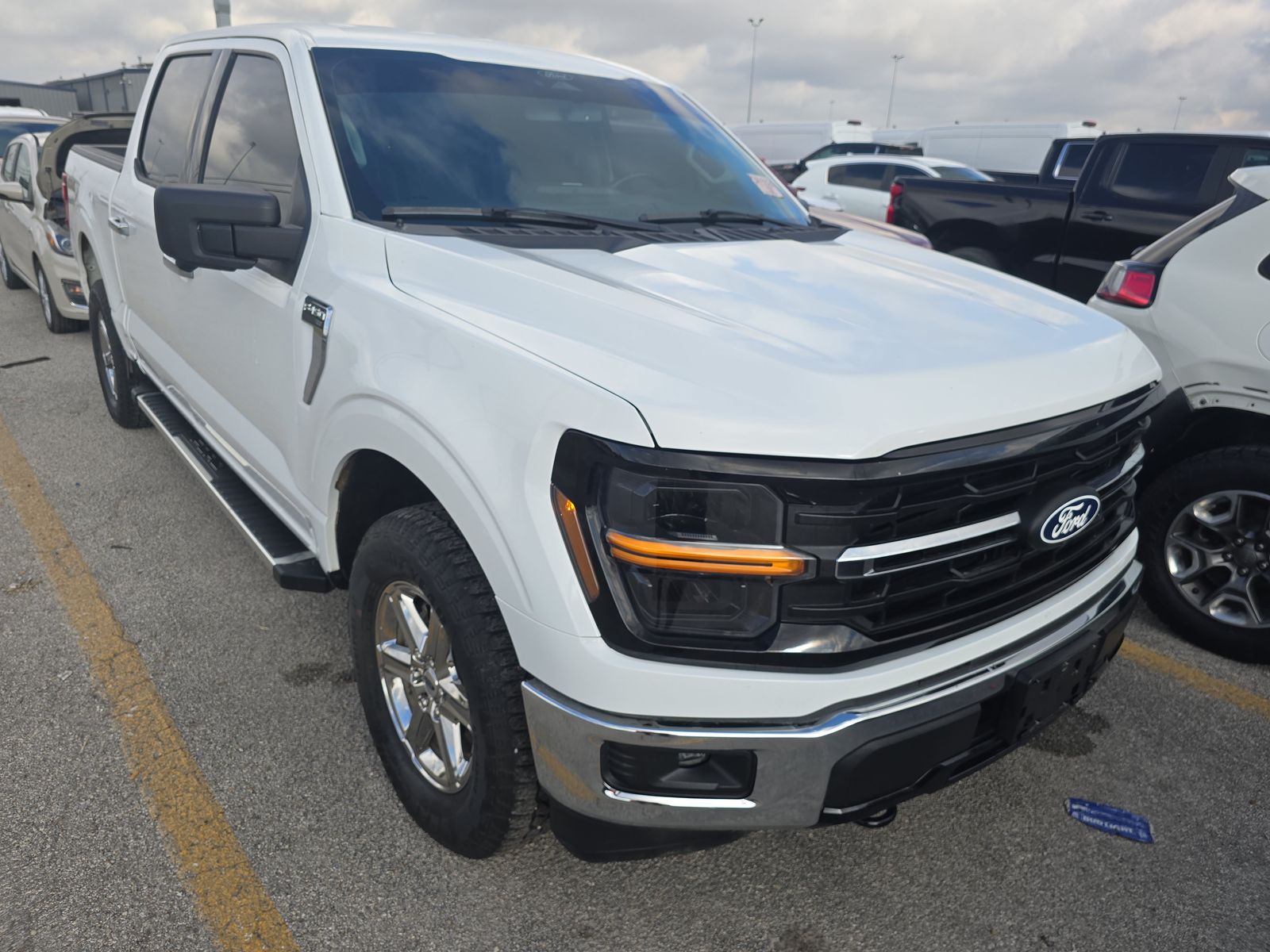 2024 Ford F-150 XLT AWD