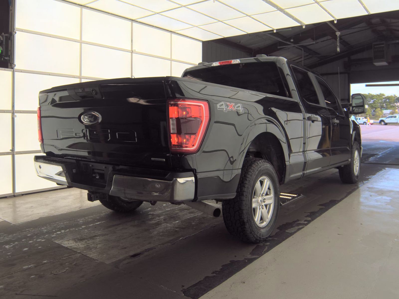 2023 Ford F-150 XLT AWD