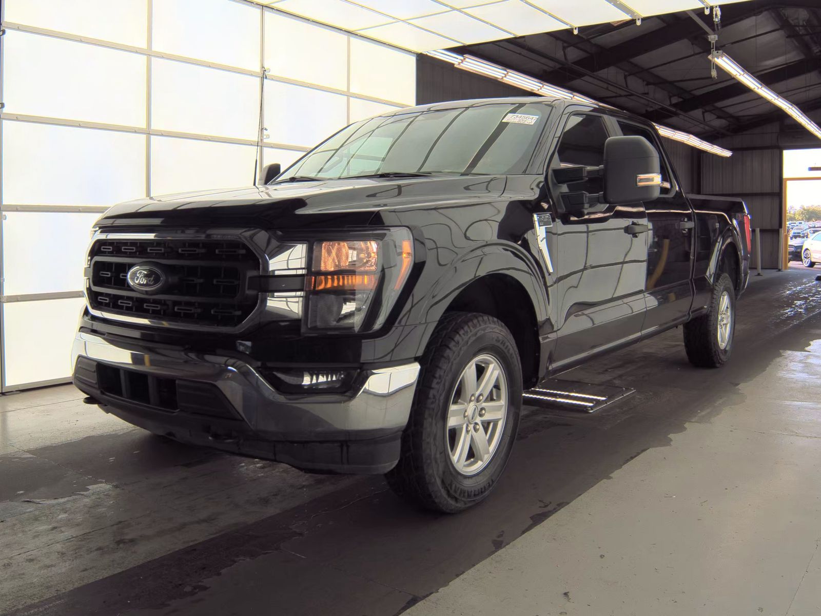 2023 Ford F-150 XLT AWD