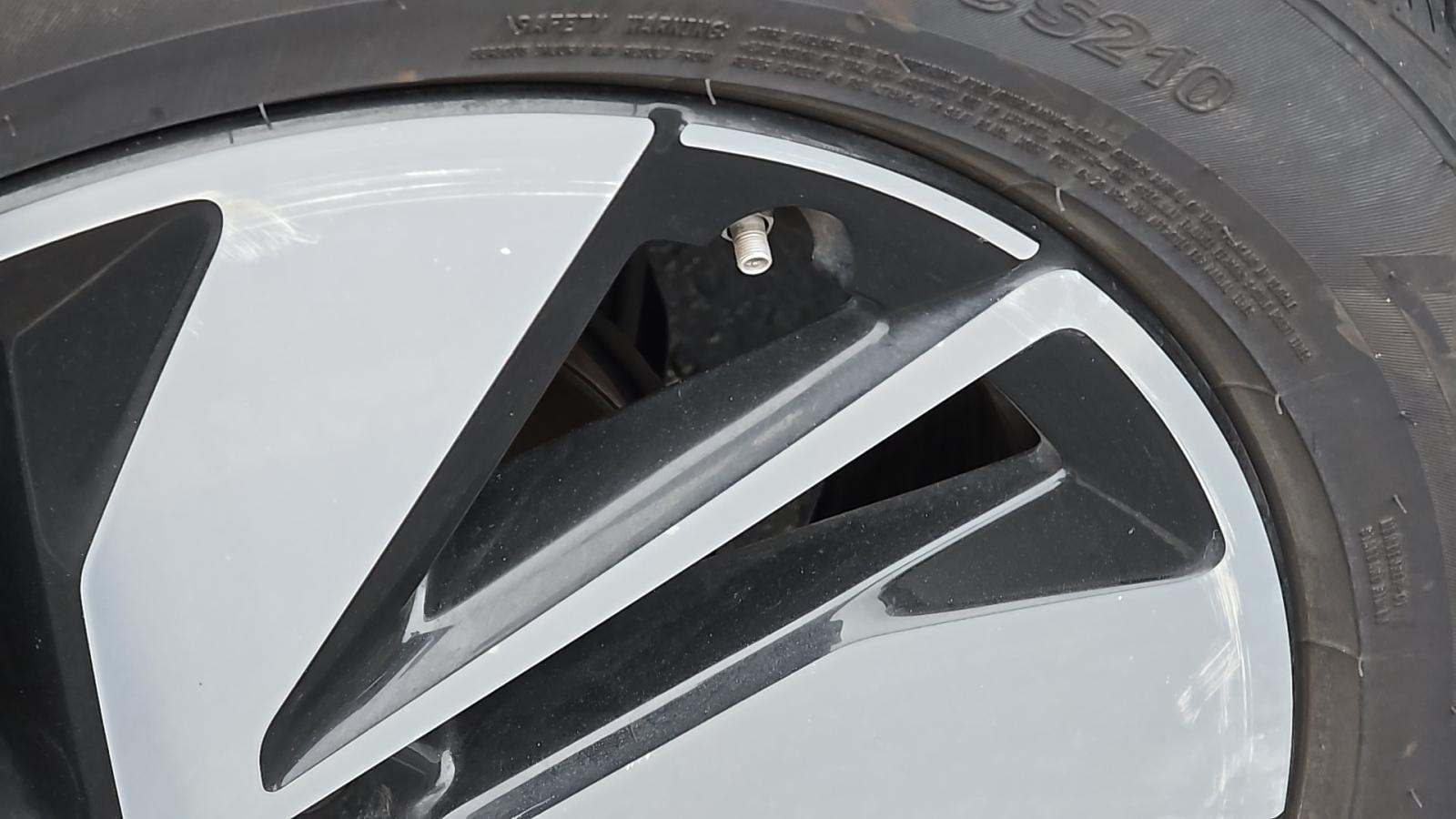 2024 Volkswagen Atlas 2.0T SE AWD