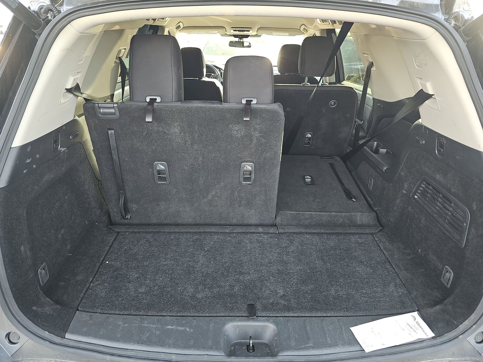 2025 Nissan Pathfinder SV FWD