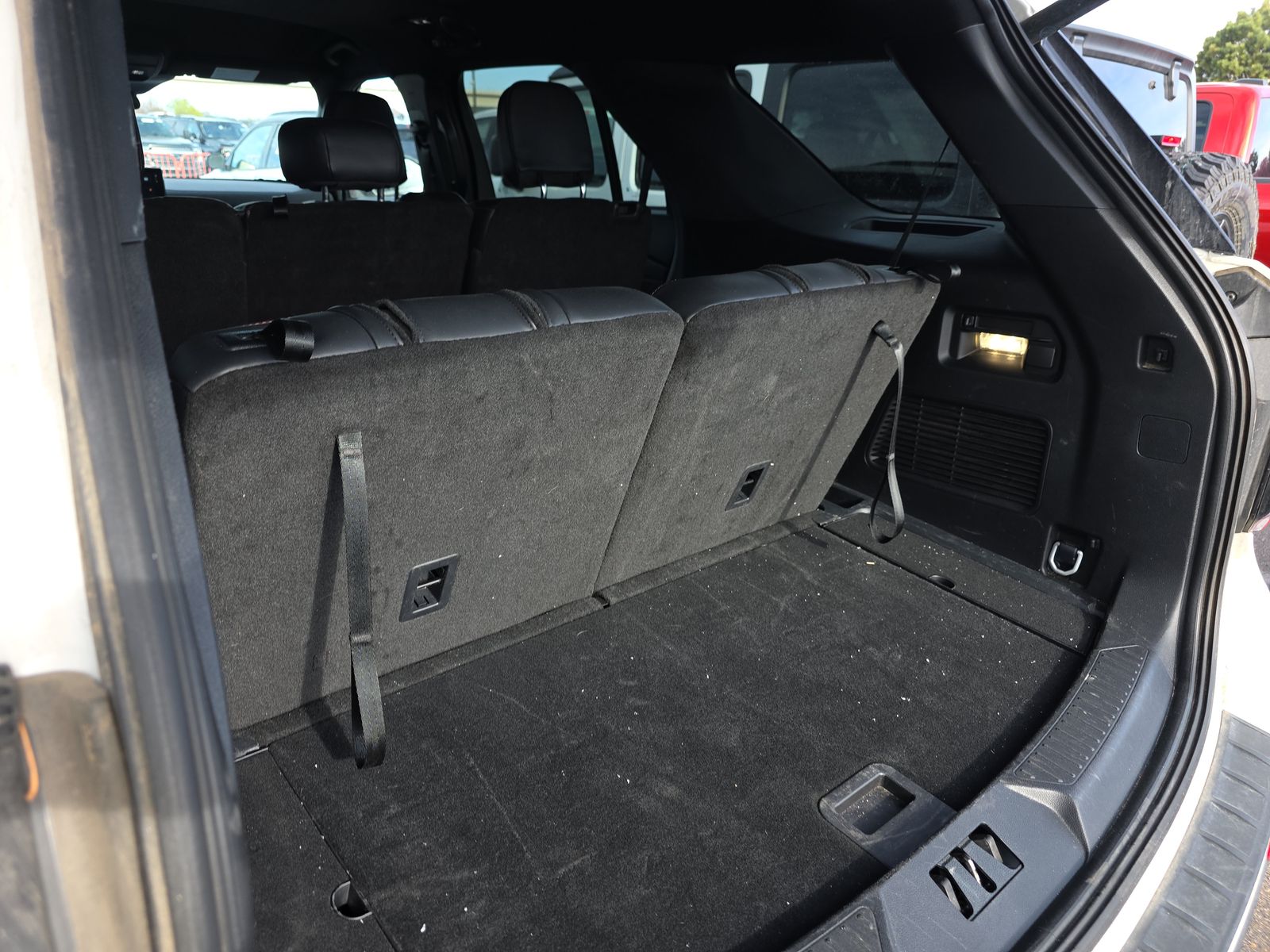 2025 Ford Explorer ST-Line AWD