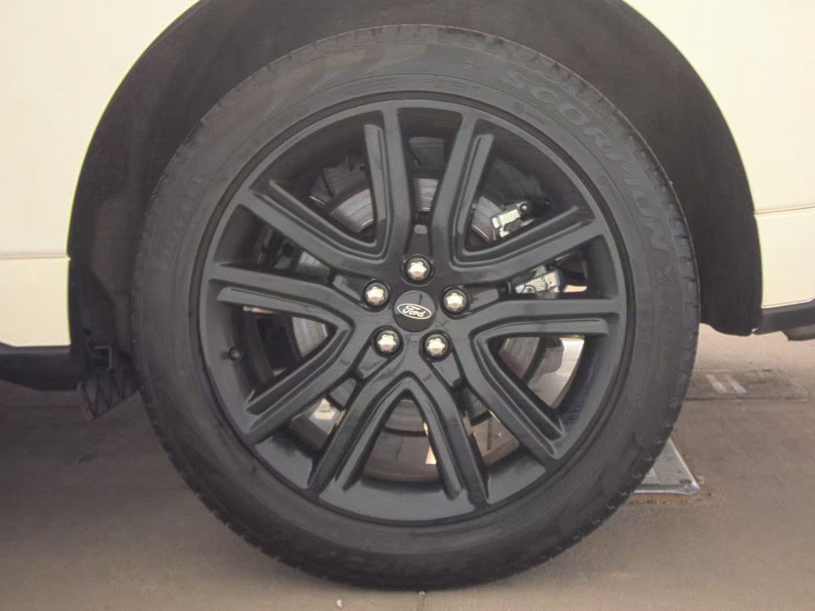 2023 Ford Edge ST-Line AWD