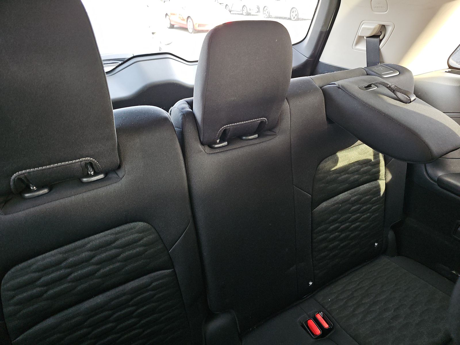 2024 Nissan Pathfinder S FWD