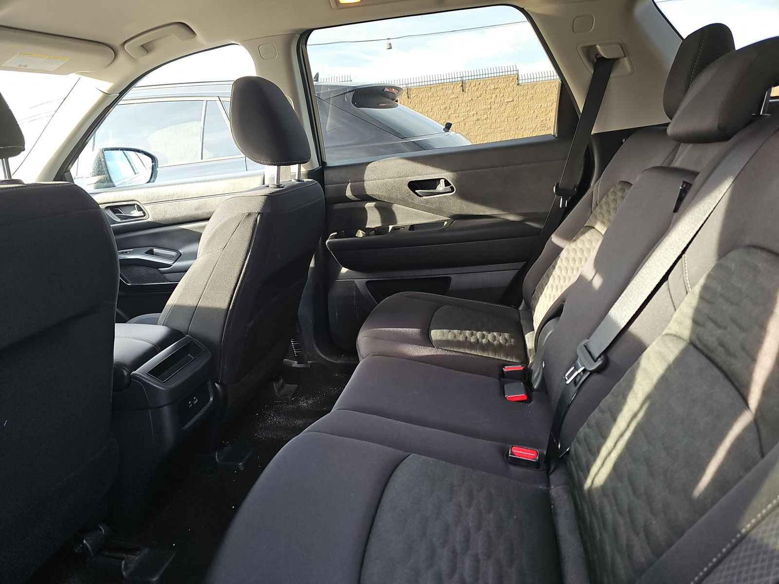 2024 Nissan Pathfinder S FWD