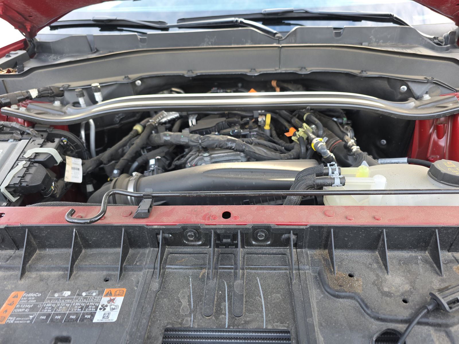 2025 Ford Explorer ST-Line AWD