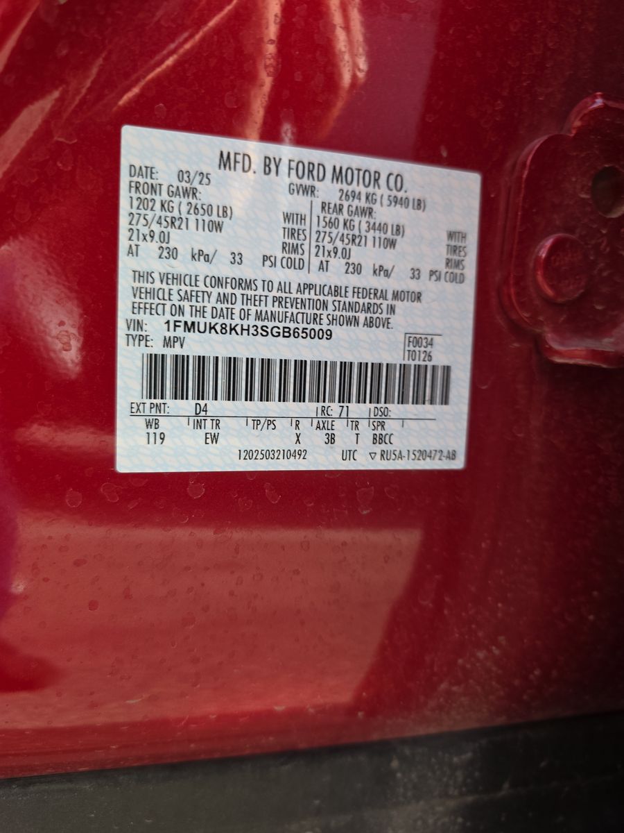 2025 Ford Explorer ST-Line AWD