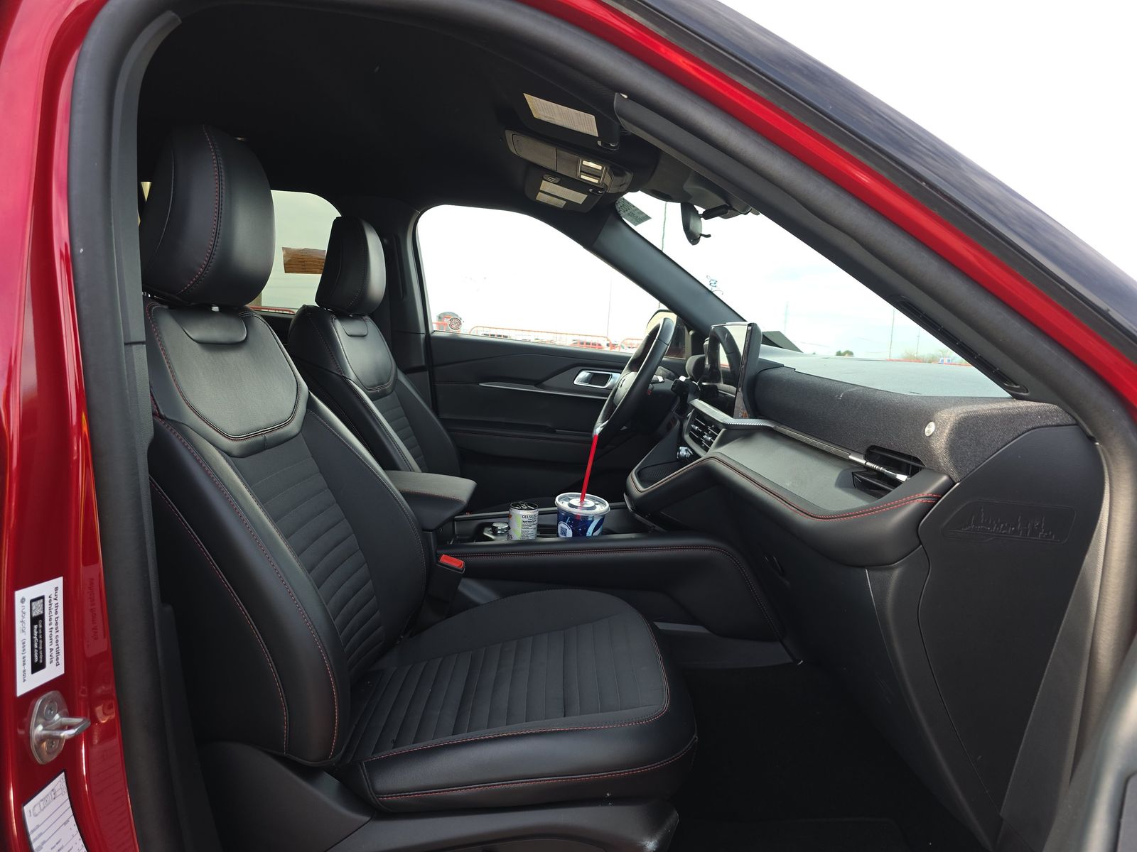 2025 Ford Explorer ST-Line AWD