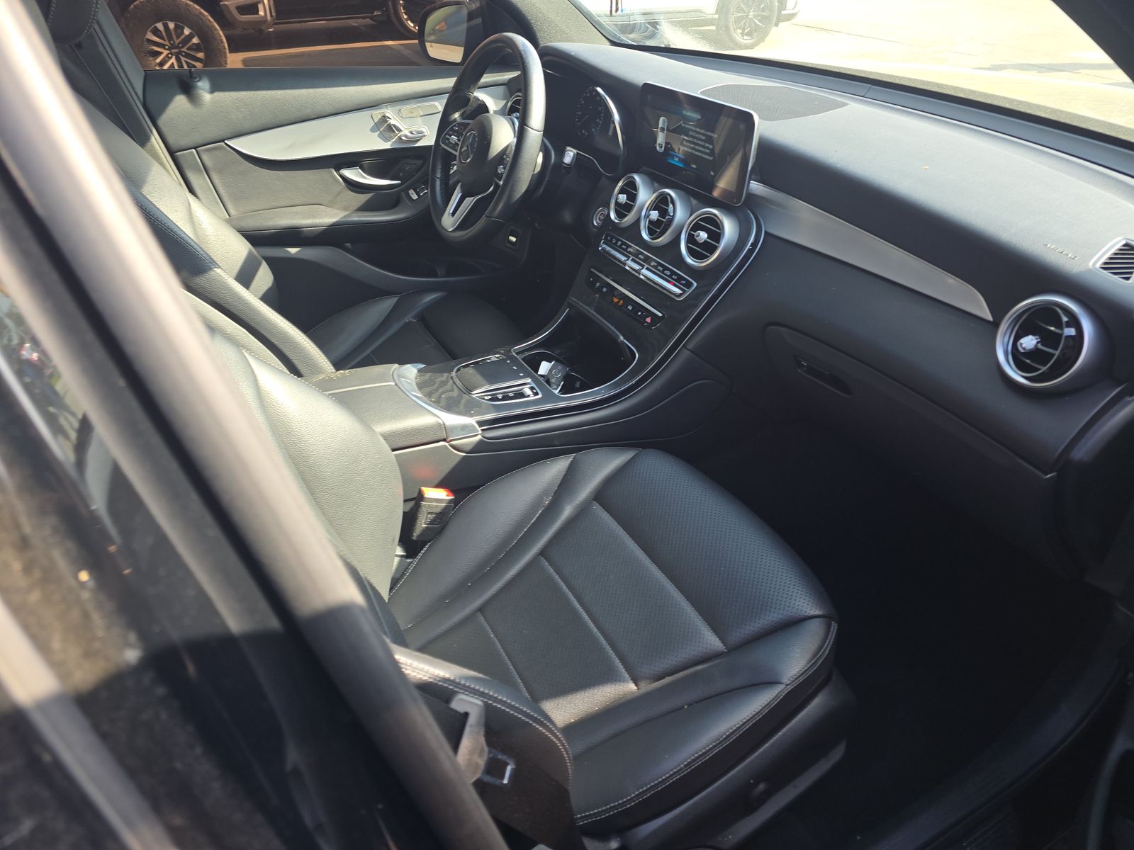 2022 Mercedes-Benz GLC GLC 300 RWD