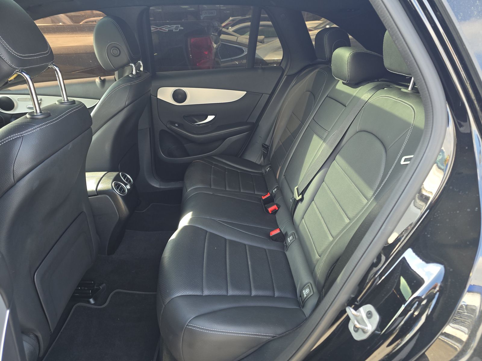 2022 Mercedes-Benz GLC GLC 300 RWD