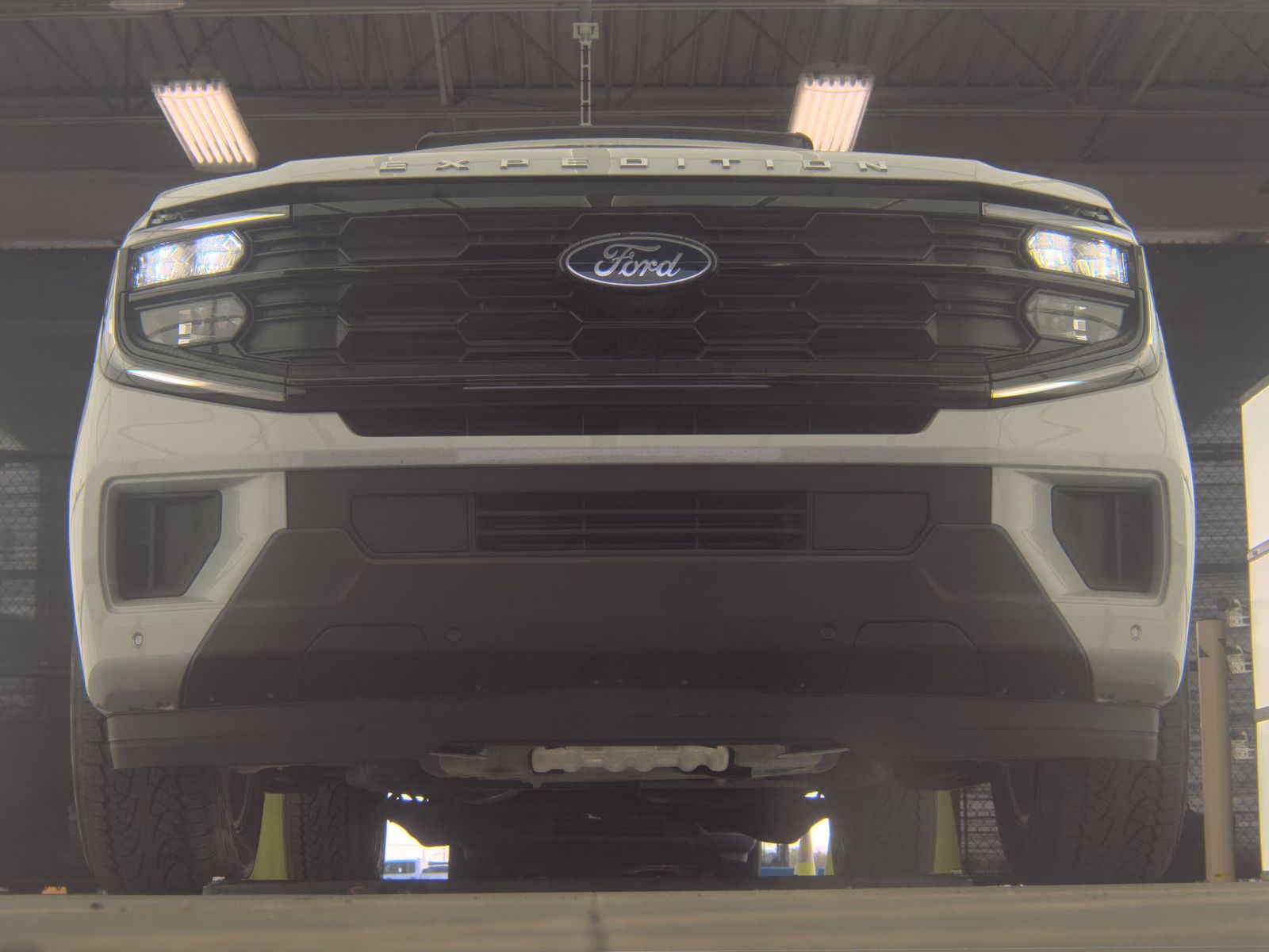 FORD EXPEDITION MAX - 4