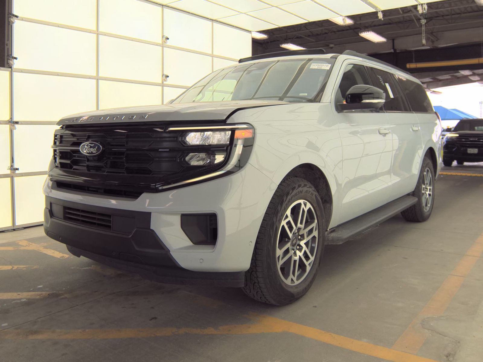 FORD EXPEDITION MAX - 1