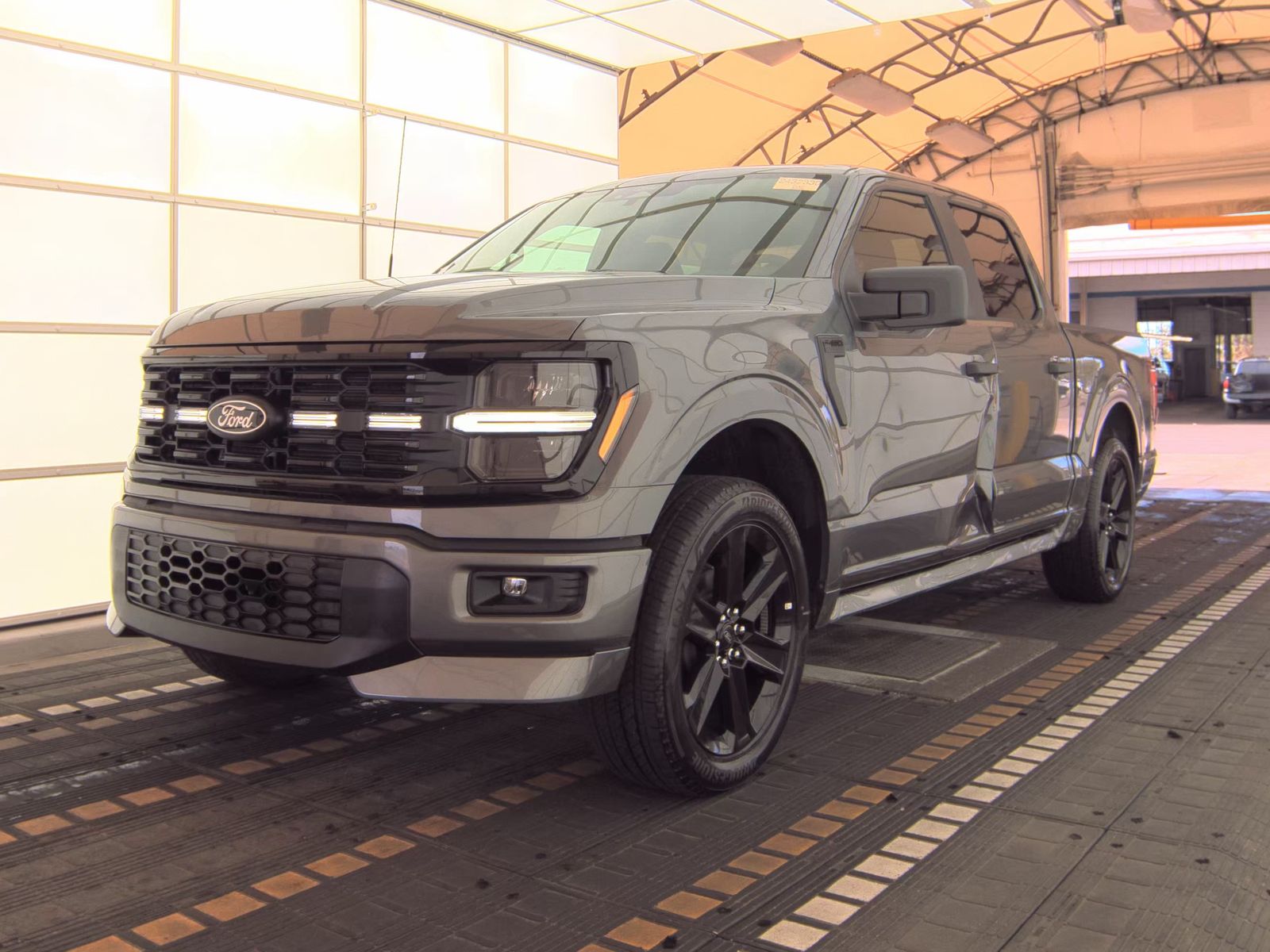 2025 Ford F-150 STX AWD